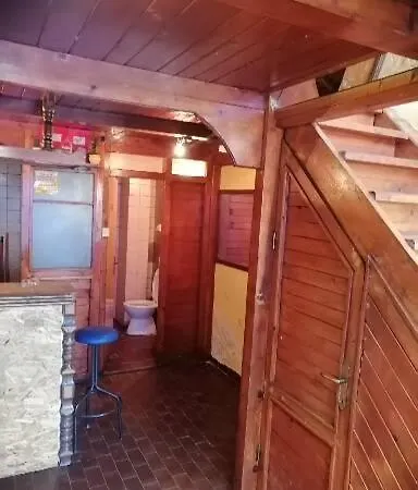 شقة Apartman Na Sajmistu Derventa